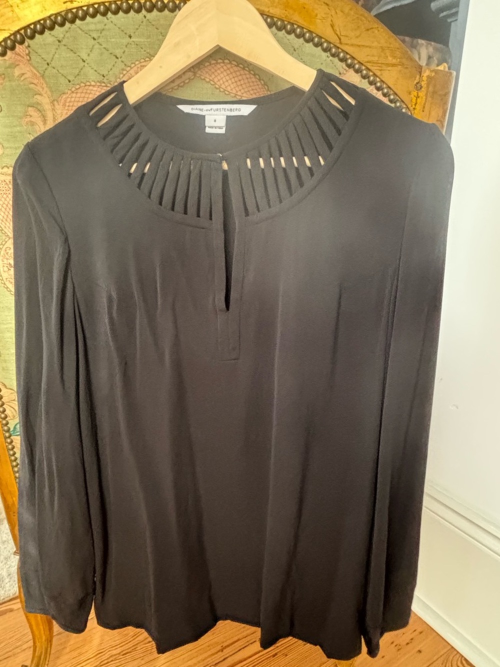 Diane Von Furstenberg Black Pleated Slit-Neck Blouse